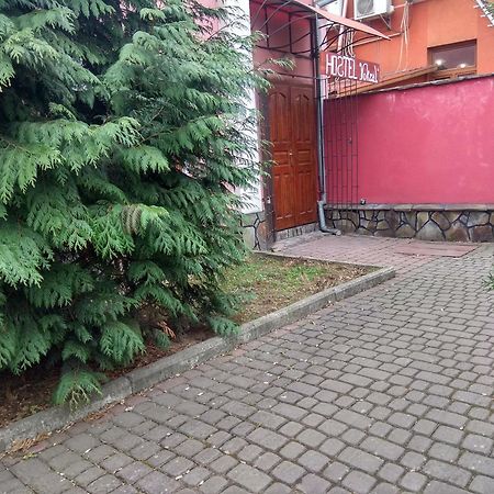 Hostel Vokzal Мукачеве Екстериор снимка