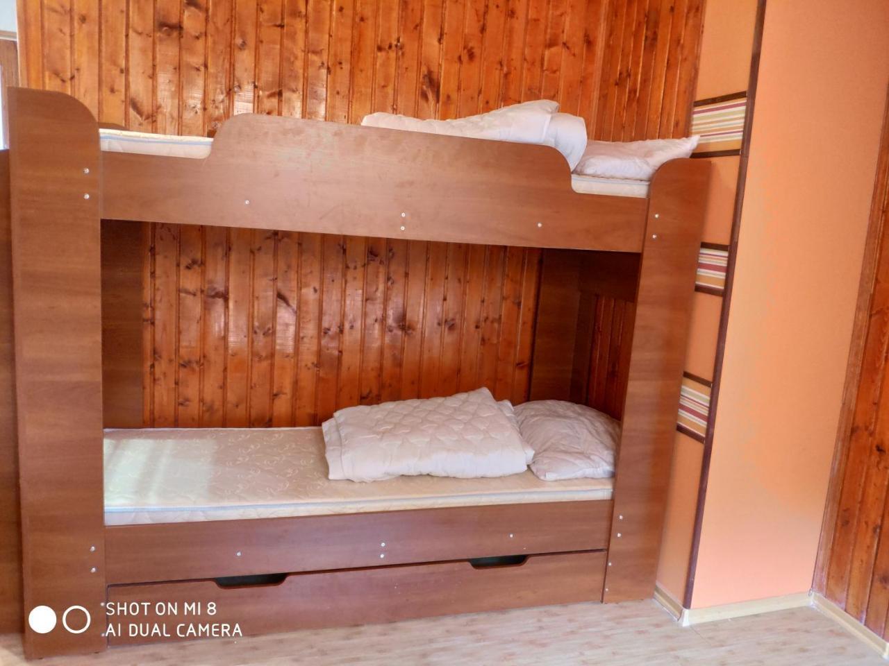 Hostel Vokzal Мукачеве Екстериор снимка