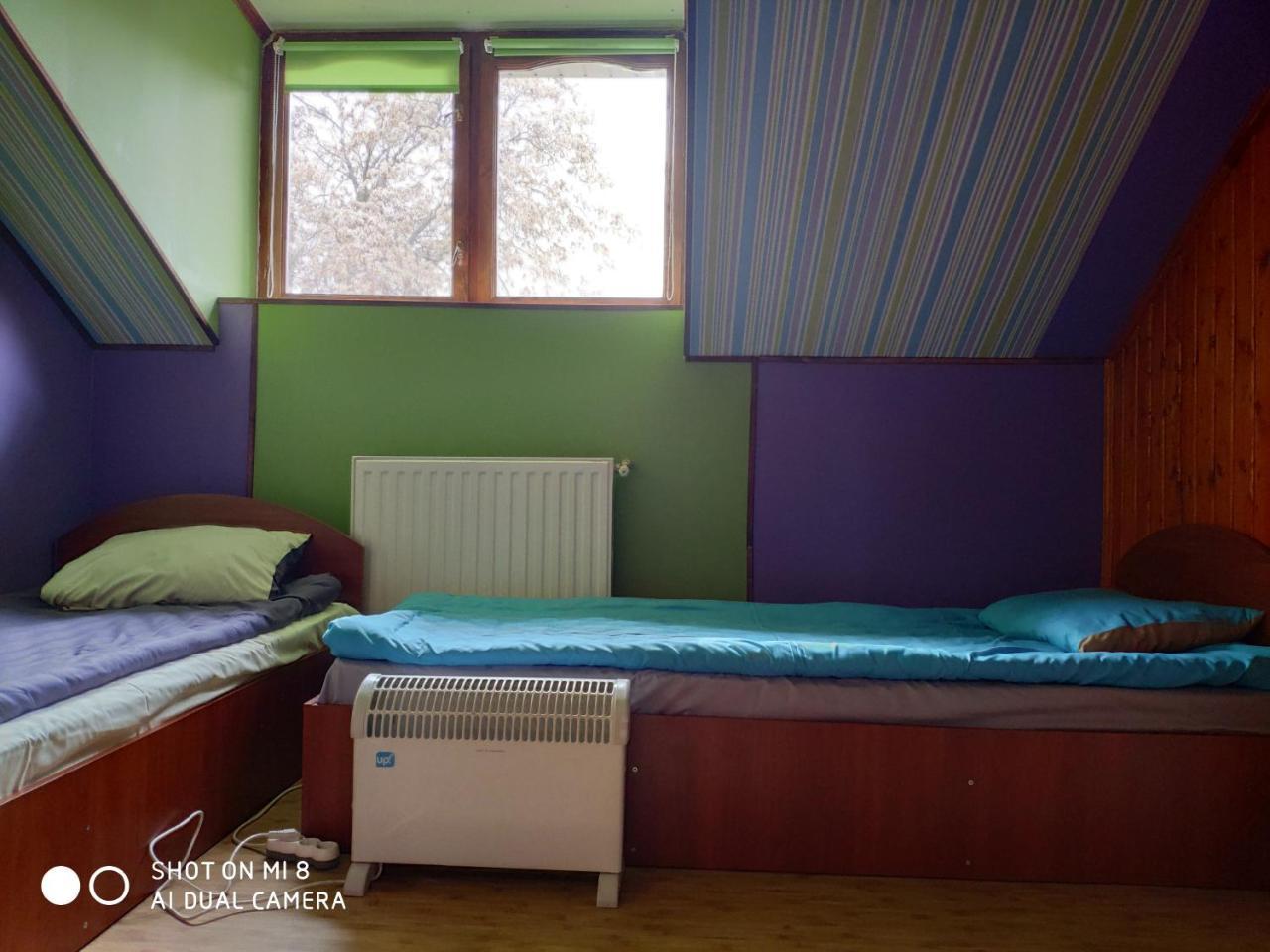 Hostel Vokzal Мукачеве Екстериор снимка