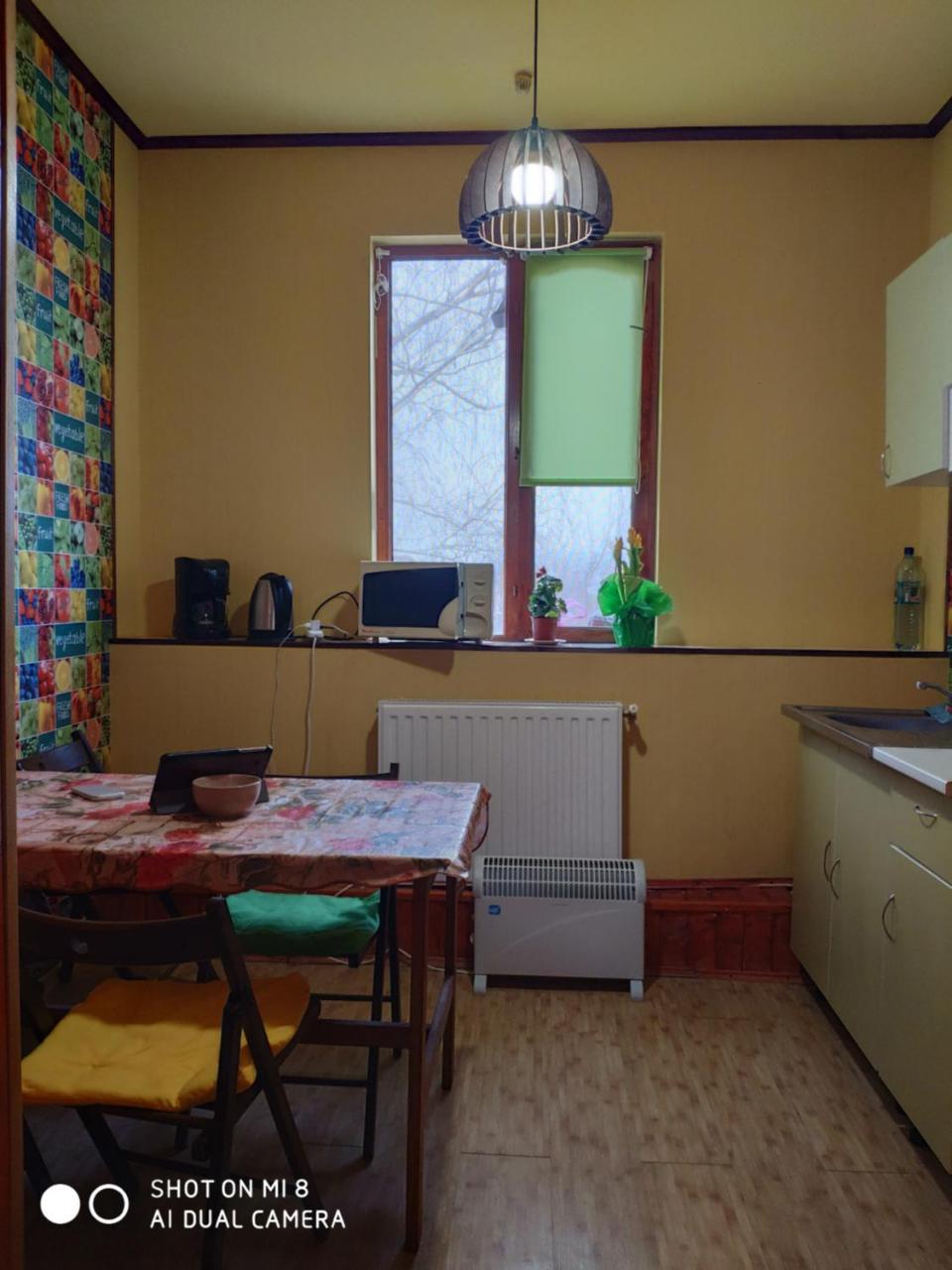 Hostel Vokzal Мукачеве Екстериор снимка